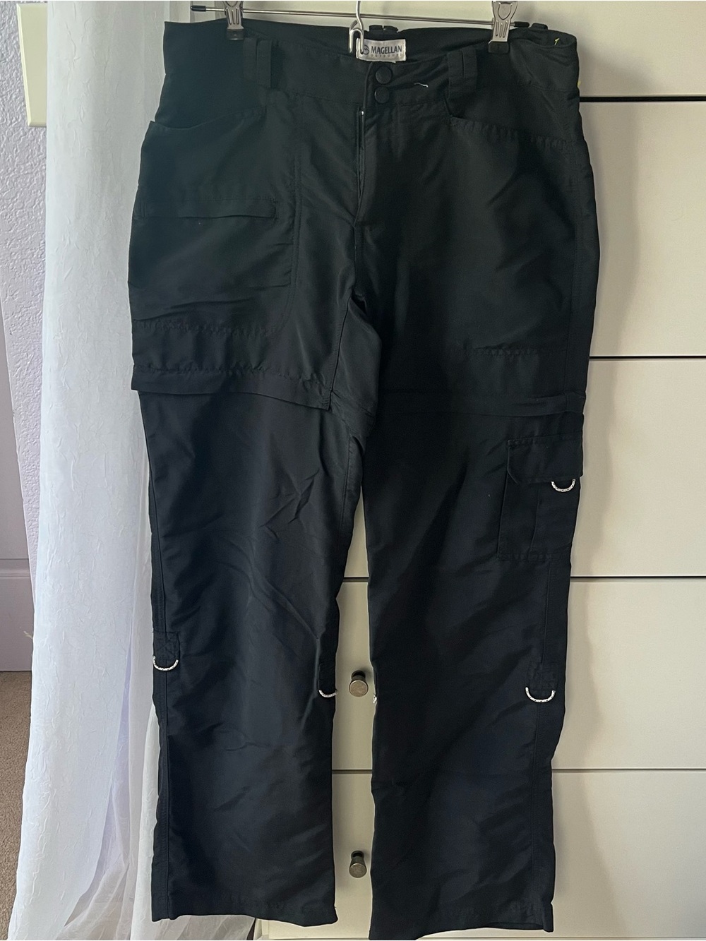 Magellan Outdoors Women’s Black Utility Cargo Pants